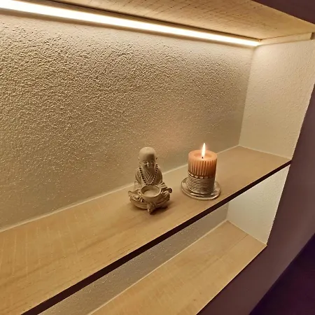 Aira Apartment